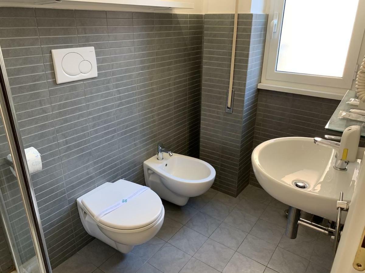 Tiburtina Suites, Roma المظهر الخارجي الصورة