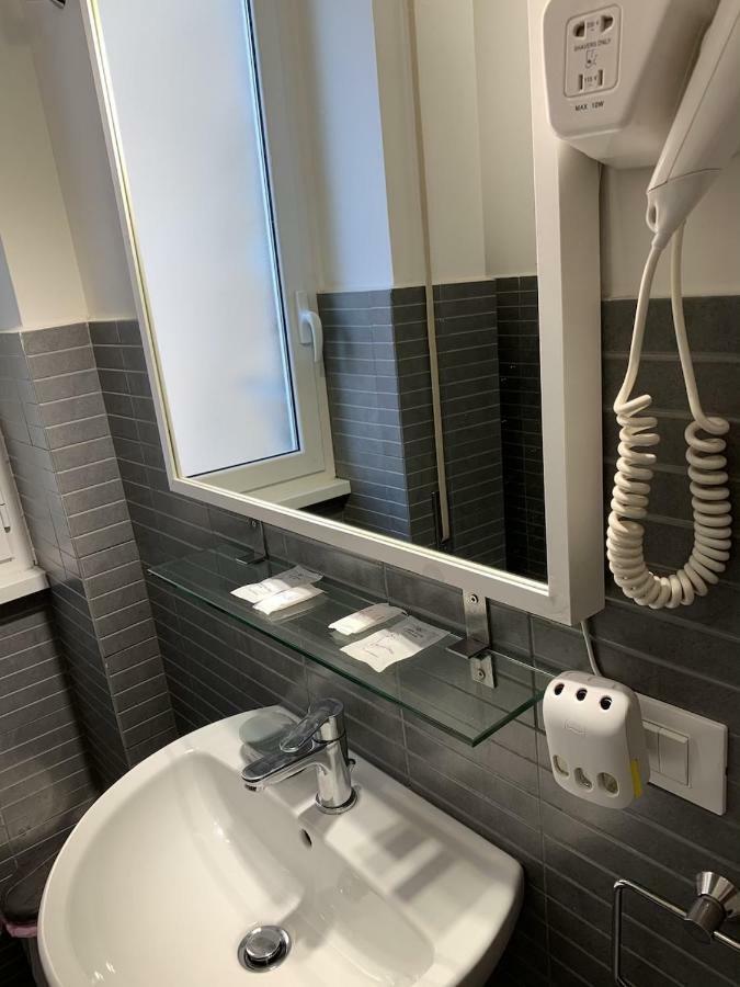 Tiburtina Suites, Roma المظهر الخارجي الصورة